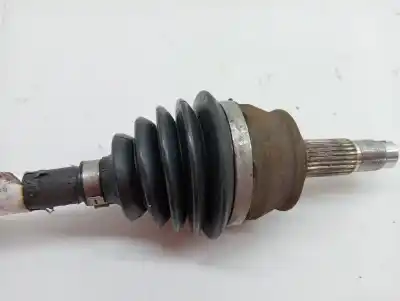 Pezzo di ricambio per auto di seconda mano trasmissione anteriore sinistra per opel corsa d corsavan riferimenti oem iam 13320255  