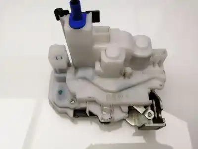 Second-hand car spare part front right door lock for opel combo d a13fd oem iam references 519750790  