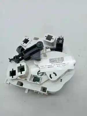 Peça sobressalente para automóvel em segunda mão comando de sofagem (chauffage / ar condicionado)  por citroen c1 1.0 cat (cfb / 384f) referências oem iam 1611306080  