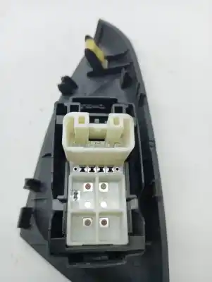Second-hand car spare part right front power window switch for citroen c1 1.0 cat (cfb / 384f) oem iam references b000954680  