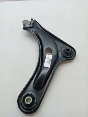 Автозапчастина б/у ПЕРЕДНІЙ ПРАВИЙ НИЖНИЙ РЫЧАГ ПІДВІСКИ для CITROEN C4 CACTUS  Посилання на OEM IAM 3521S9  