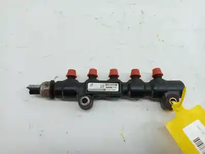 Peça sobressalente para automóvel em segunda mão régua / rampa de injetores por ford focus lim. (cb4) focus lim. (cb4) (2007 - 2011) referências oem iam 1447993