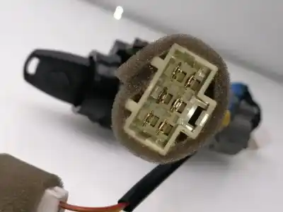 Second-hand car spare part ignition switch for ssangyong rodius d27dt oem iam references 8697008110  