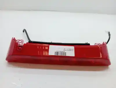 Автозапчасти б/у центральный стоп-сигнал за kia stonic (ybcuv) g3lf ссылки oem iam 92700h8400