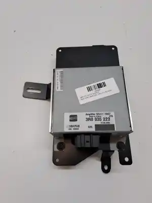 Peça sobressalente para automóvel em segunda mão amplificador de som por seat exeo berlina (3r2) 2.0 tdi referências oem iam 3r0035223