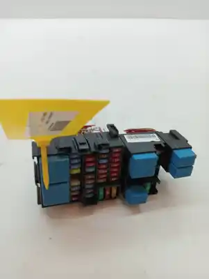 Peça sobressalente para automóvel em segunda mão caixa de fusíveis e relés por renault clio iv authentique referências oem iam z240188761s