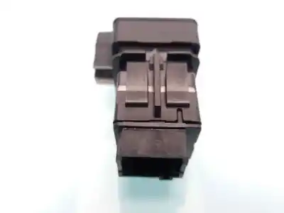 Peça sobressalente para automóvel em segunda mão trocar por citroen c4 coupe 9hxdv6ated4 referências oem iam 96476626xt  