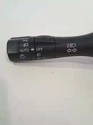 Second-hand car spare part indicator switch for renault koleos i 1995 cc 150 cv oem iam references 25560jy02a  