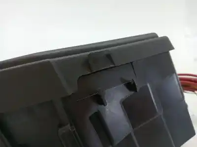 Second-hand car spare part fuse box unit for dacia logan ii sl audacia 90 cv / 66 kw oem iam references 6001551084  