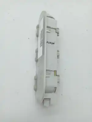 Second-hand car spare part interior light for nissan note (e12) 1.2 oem iam references 8200073234  