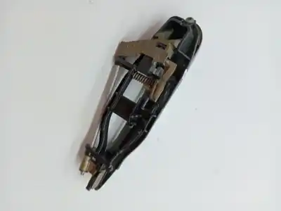 Second-hand car spare part exterior right front door handle for bmw 3 (e46) 320 d oem iam references 51210018013  