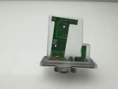 Pezzo di ricambio per auto di seconda mano Antenna per LAND ROVER RANGE ROVER EVOQUE 204DTD Riferimenti OEM IAM 28407735B  