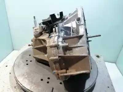 Pezzo di ricambio per auto di seconda mano riduttore per dacia duster ambiance 4x2 riferimenti oem iam tl4075  