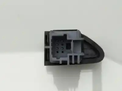 Peça sobressalente para automóvel em segunda mão trocar por dacia duster ambiance 4x2 referências oem iam 252108098r  