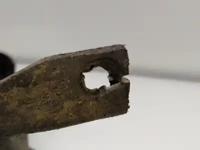 Автозапчастина б/у праве передне крило для iveco daily furgón daily furgon посилання на oem iam 3802038  