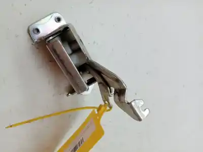 Автозапчастина б/у замок багажника / ворот для dacia dokker sl xplore 95 cv / 70 kw посилання на oem iam 825021093r  