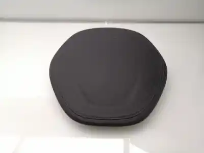 Peça sobressalente para automóvel em segunda mão MOLDAGEM por RENAULT KADJAR  Referências OEM IAM 681018387R  681011759R - 681013574R