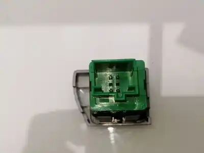 Pezzo di ricambio per auto di seconda mano interruttore per citroen jumpy combi 1.6 blue-hdi fap riferimenti oem iam 9809138677  