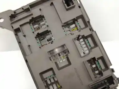 Peça sobressalente para automóvel em segunda mão caixa de fusíveis e relés por bmw x5 (e70) 306d5 referências oem iam 6931687  