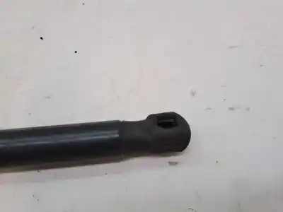 Автозапчасти б/у амортизатор капота за audi a3 (8p) a3 ссылки oem iam 8p0823359b  