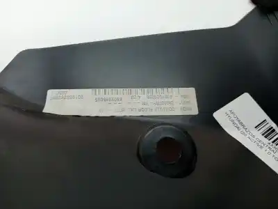 Peça sobressalente para automóvel em segunda mão consola central por hyundai i20 active i20 active referências oem iam 84617c8000try  