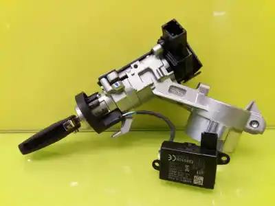 Recambio de automóvil de segunda mano de CONMUTADOR DE ARRANQUE para OPEL CORSA E  referencias OEM IAM F00HJ00493  