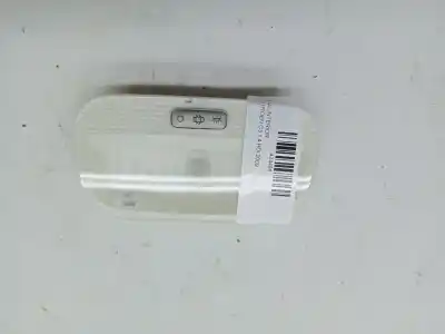 Peça sobressalente para automóvel em segunda mão luz interior por citroen c3 * referências oem iam 6362q1
