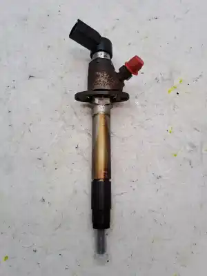 Second-hand car spare part Injector for JAGUAR S TYPE AUTOMATICO OEM IAM references C2C23973  