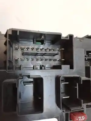 Second-hand car spare part fuse box unit for jeep compass (mp) jeep oem iam references 68262534aj  68381686aa