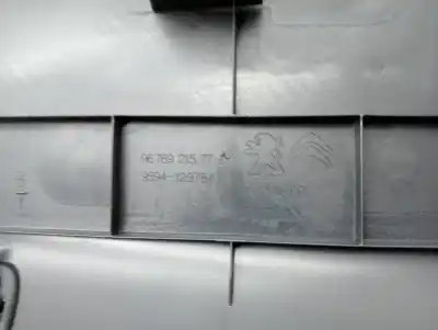 Pezzo di ricambio per auto di seconda mano vassoio posteriore per citroen c-elysée millenium 72 cv / 53 kw riferimenti oem iam 9676921577  