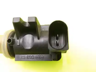 Pezzo di ricambio per auto di seconda mano valvola aria aggiuntiva per audi a3 (8p) 2.0 tdi riferimenti oem iam 1k0906627b  