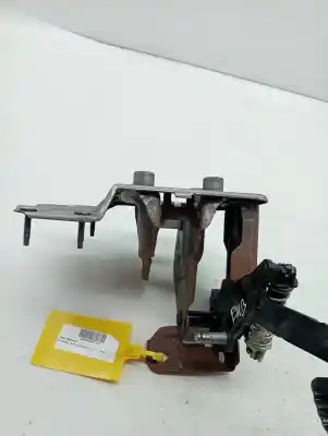 Second-hand car spare part clutch pedal for citroen c-elysée millenium 72 cv / 53 kw oem iam references 2127cg  