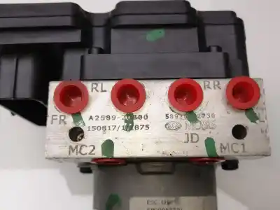 Pezzo di ricambio per auto di seconda mano abs per kia ceed (cd) d4fb riferimenti oem iam 58920a2230  a258930800 - a258920800