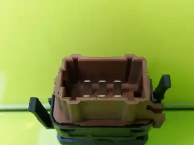 Автозапчасти б/у выключатель за renault clio ii fase ii (b/cb0) d4f722 ссылки oem iam 8200634254  