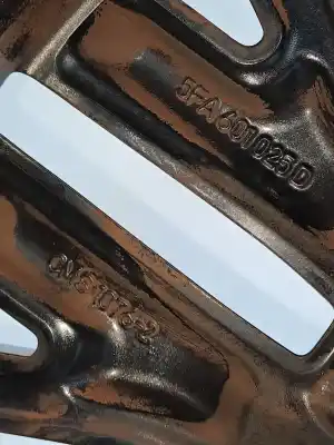 Автозапчасти б/у шина за seat leon (kl1) seat leon ссылки oem iam 5fa601025d  