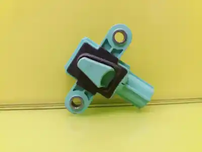 Peça sobressalente para automóvel em segunda mão sensor por audi a4 berlina (8e) a4 8e referências oem iam 8k0955557c  