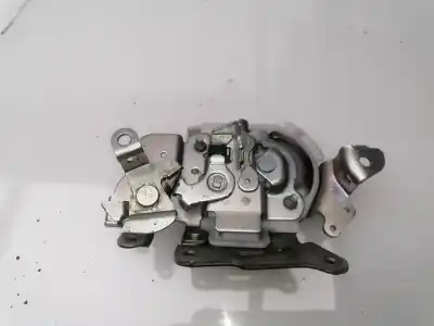 Second-hand car spare part right side door lock for dacia dokker k9kc6 oem iam references 825027108r  