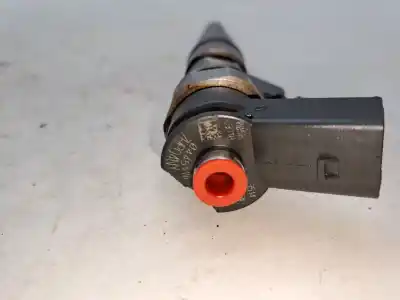Peça sobressalente para automóvel em segunda mão injetor por bmw serie 1 berlina (e81/e87) serie 1 120d referências oem iam 13537794435  