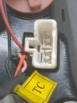 Peça sobressalente para automóvel em segunda mão farolim interior traseiro direito por kia optima optima (2015 -2020) referências oem iam 924042t020  