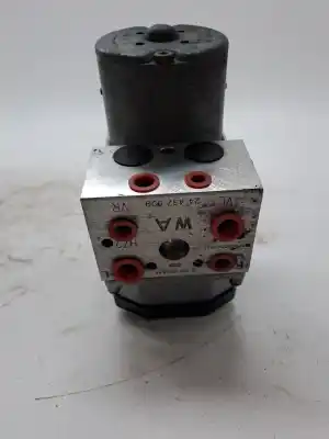 Second-hand car spare part abs for opel omega 3.0 g omega b (x30xe) oem iam references 273004676  9198883 - 0273004599