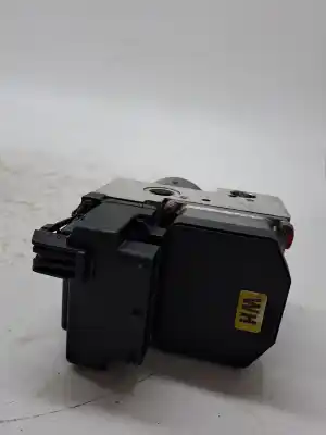 Second-hand car spare part abs for opel omega 3.0 g omega b (x30xe) oem iam references 273004676  9198883 - 0273004599