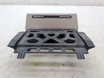 Автозапчастина б/у попільничка для audi a3 (8p) a3 посилання на oem iam 8p0857951  