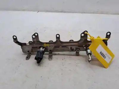 Автозапчастина б/у рампа инжектора для audi a3 (8p) a3 посилання на oem iam 06j198510a  06j906051d