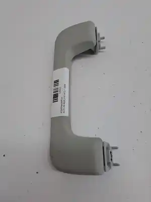 Автозапчасти б/у внутри передней правой ручки за audi a6 berlina (4f2) 2.0 tdi ссылки oem iam 8p0857607m