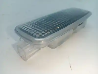 Second-hand car spare part interior light for audi a6 berlina (4f2) 2.0 tdi oem iam references 4e0947105  