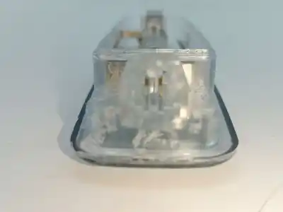 Second-hand car spare part interior light for audi a6 berlina (4f2) 2.0 tdi oem iam references 4e0947105  