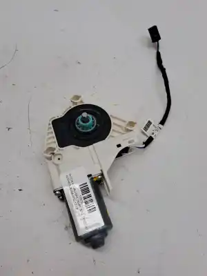 Автозапчасти б/у мотор стекла переднего правого за audi a6 berlina (4f2) 2.0 tdi ссылки oem iam 8k0959802