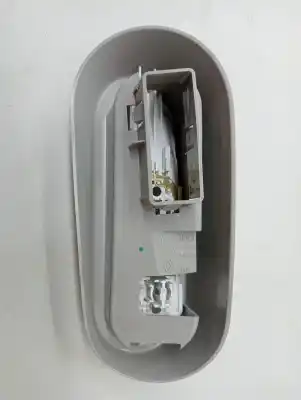 Second-hand car spare part interior light for renault kangoo express 1.5 dci oem iam references 8200439508  