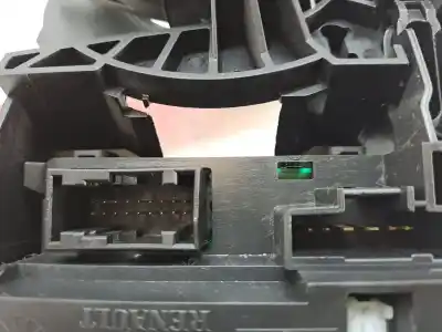 Pezzo di ricambio per auto di seconda mano comando multifunzione per renault scénic ii (jm0/1_) 2.0 (jm05, jm0u, jm1n, jm1u, jm2v) riferimenti oem iam 8200206520  