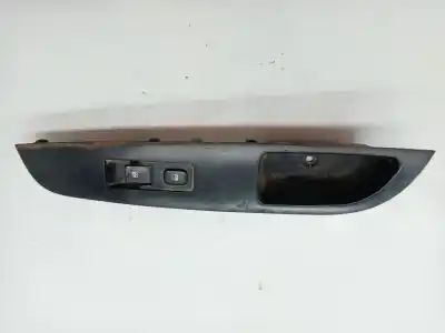 Pièce détachée automobile d'occasion commande de lève vitre avant droit pour ssangyong rexton d27dt références oem iam 202005280   Pièce détachée automobile d'occasion commande de lève vitre avant droit pour ssangyong rexton d27dt références oem iam 202005280